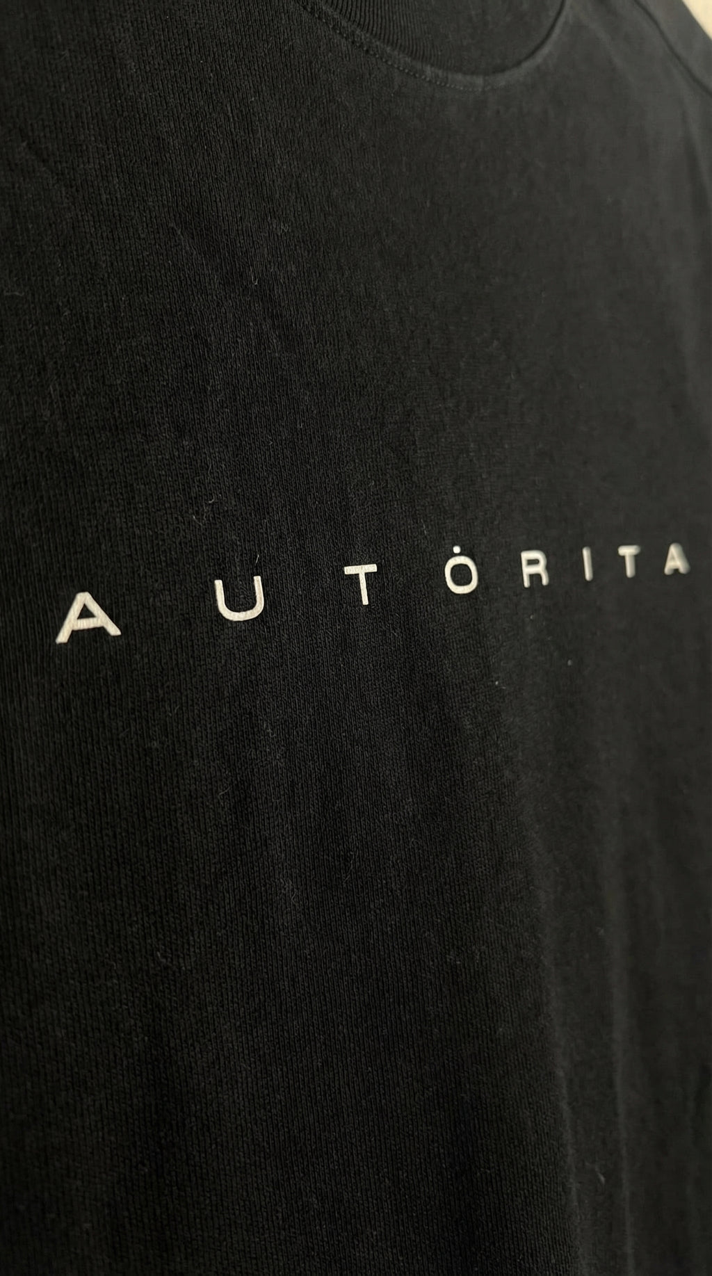 camiseta negra autorita bjj